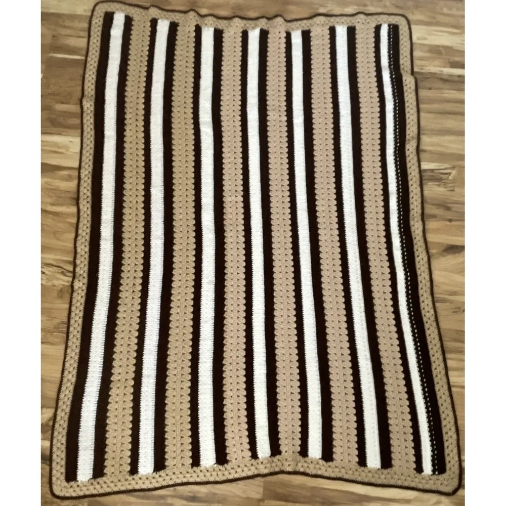 VTG Handmade Crochet Blanket Afghan 70 X 52 Brown/Cream/White Cottagecore Granny